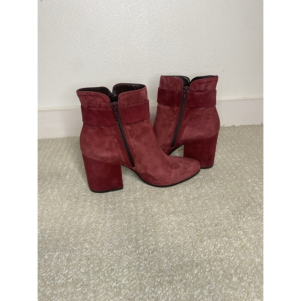 White Mountain Women's Wine Red Block Heel Booties Suedette Size 39 - Picture 6 of 13